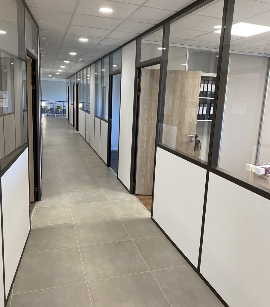 Cloison de bureau semi vitrée