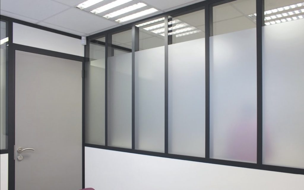 Cloison de bureau style verrière