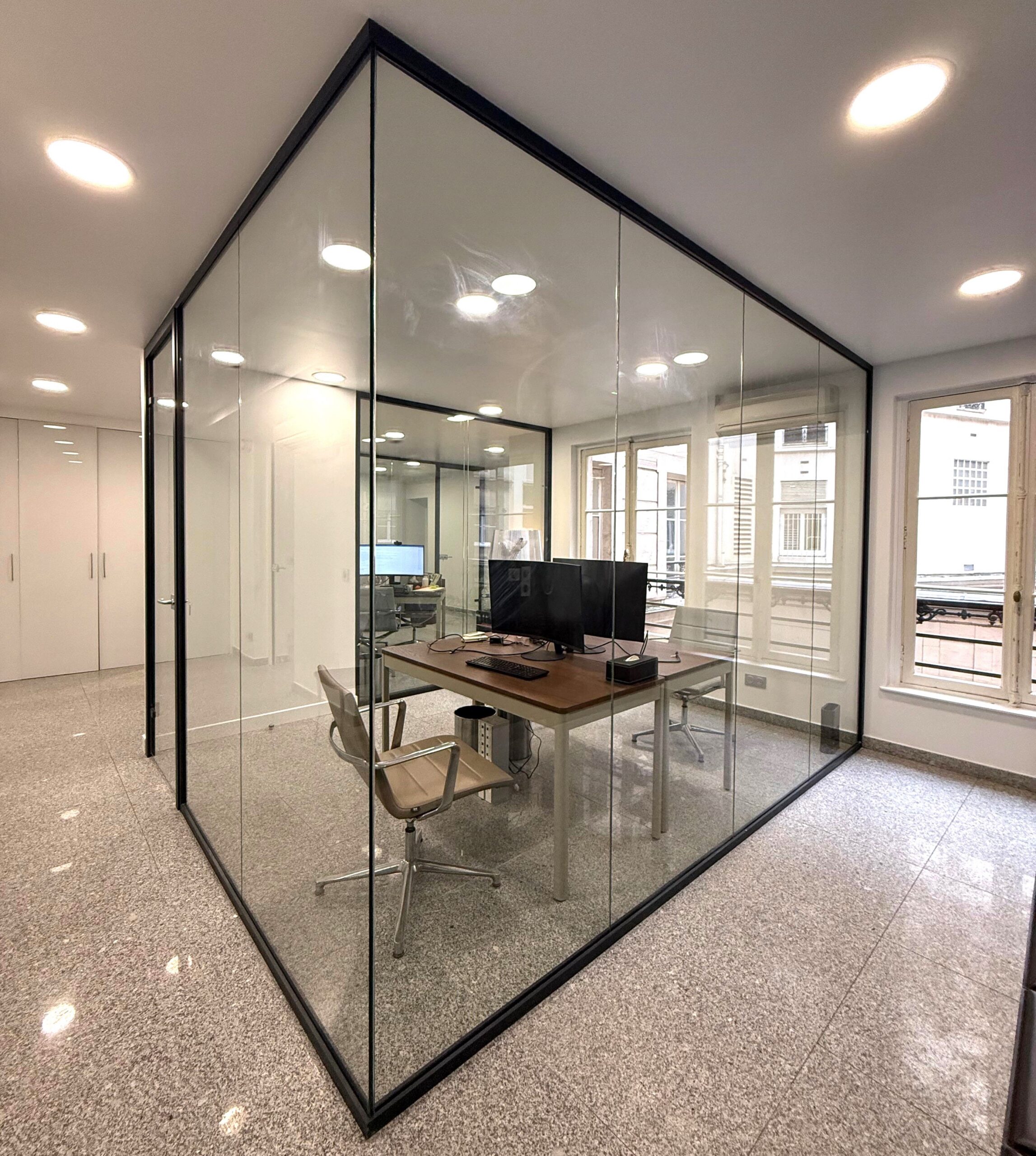 CLOISON SEMI VITRÉE SUR ALLÈGE